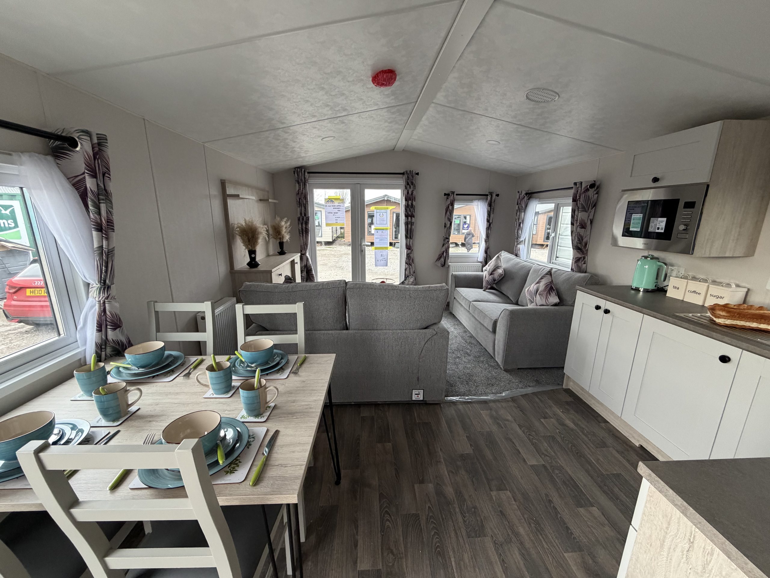 Brand New - Fully Central Heated & Double Glazed Delta Saffron Deluxe - 32" x 12" x 2 Bedrooms & 1 Bathroom - 2026 Model For Sale Off Site - Image 4