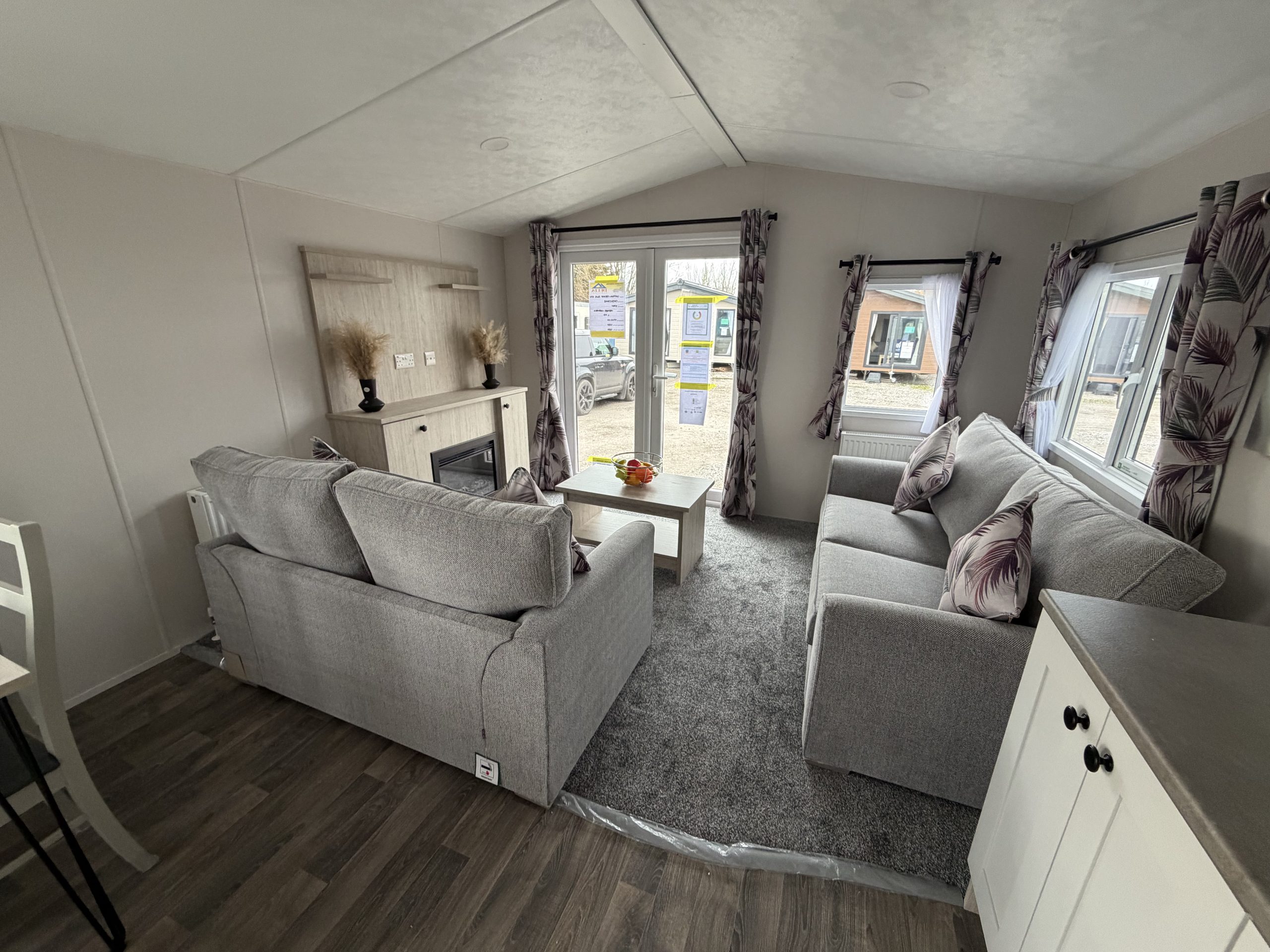 Brand New - Fully Central Heated & Double Glazed Delta Saffron Deluxe - 32" x 12" x 2 Bedrooms & 1 Bathroom - 2026 Model For Sale Off Site - Image 13