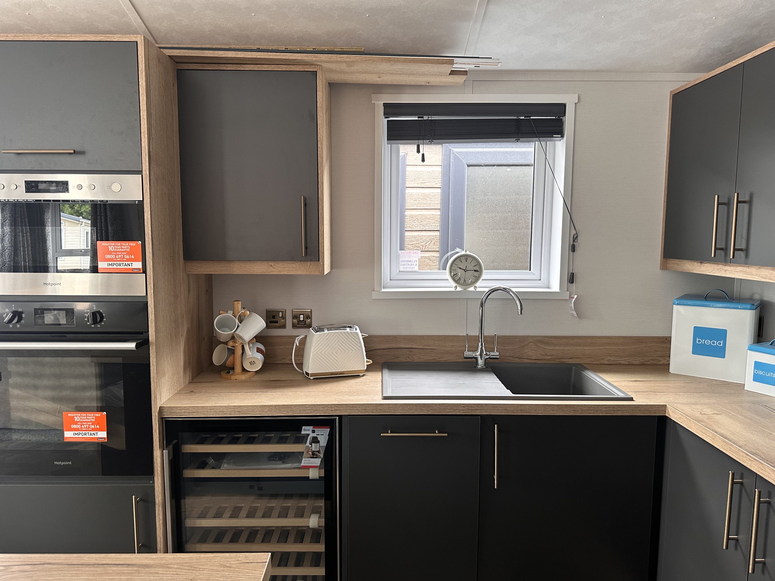 Last 2025 Model Available - Brand New - Residential Specification - Fully Central Heated & Double Glazed Beverley Norwood Lodge - 40" x 20" x 2 Bedrooms & 2 Bathrooms - 2025 Model For Sale Off Site - Image 13