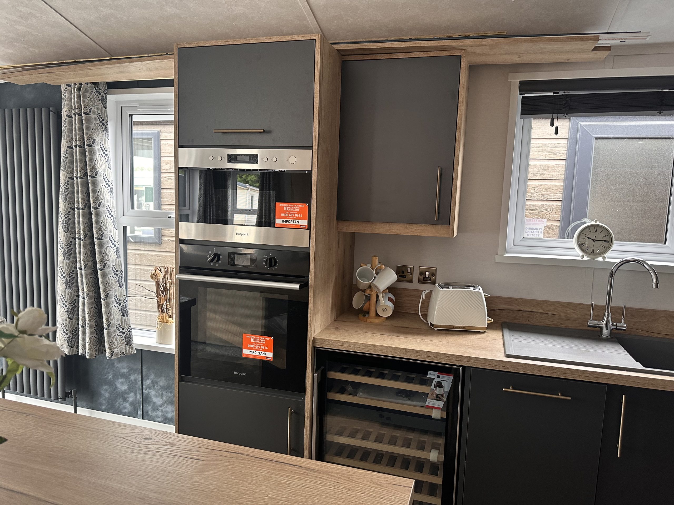 Last 2025 Model Available - Brand New - Residential Specification - Fully Central Heated & Double Glazed Beverley Norwood Lodge - 40" x 20" x 2 Bedrooms & 2 Bathrooms - 2025 Model For Sale Off Site - Image 12