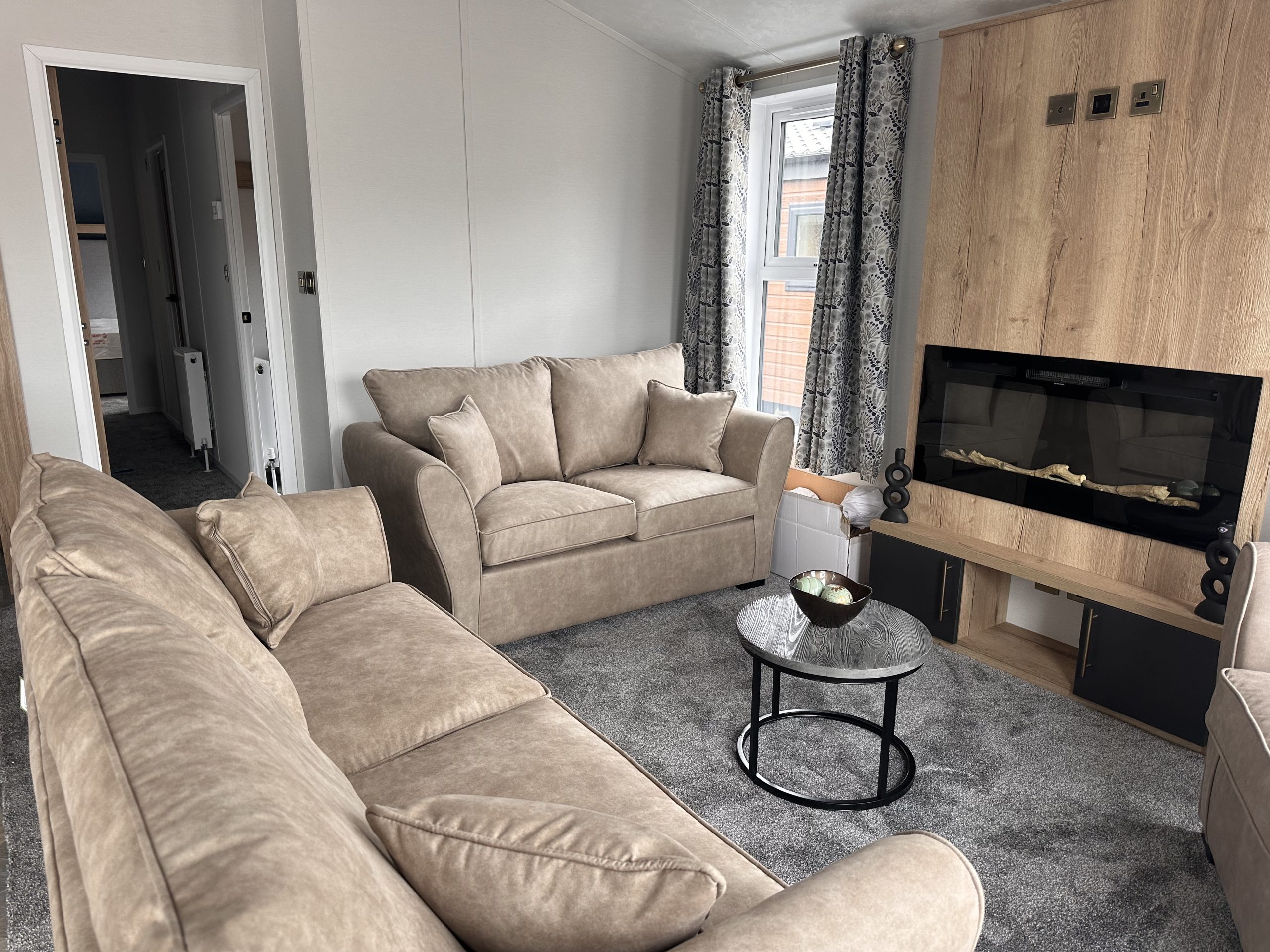 Last 2025 Model Available - Brand New - Residential Specification - Fully Central Heated & Double Glazed Beverley Norwood Lodge - 40" x 20" x 2 Bedrooms & 2 Bathrooms - 2025 Model For Sale Off Site - Image 21