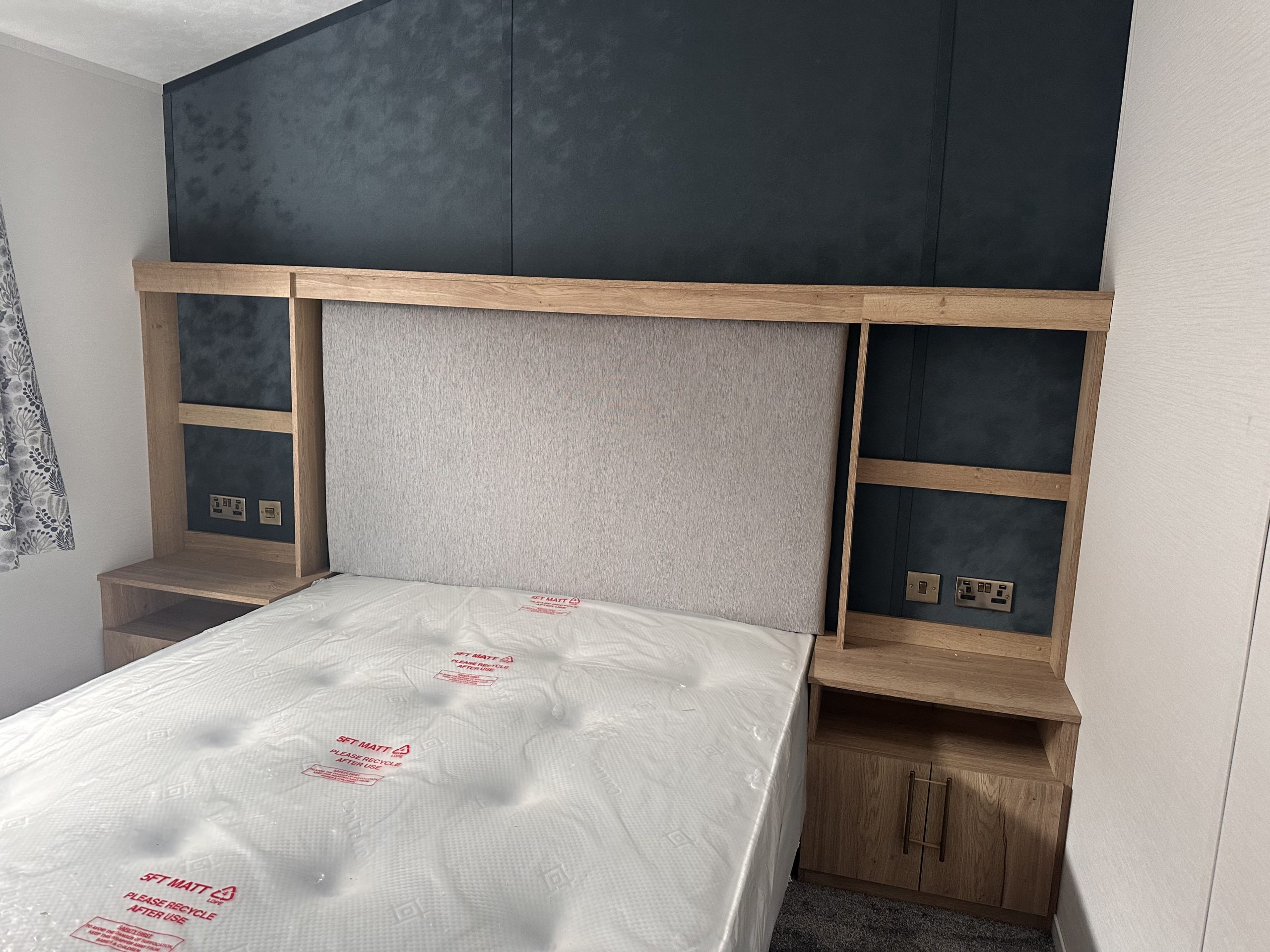 Last 2025 Model Available - Brand New - Residential Specification - Fully Central Heated & Double Glazed Beverley Norwood Lodge - 40" x 20" x 2 Bedrooms & 2 Bathrooms - 2025 Model For Sale Off Site - Image 37