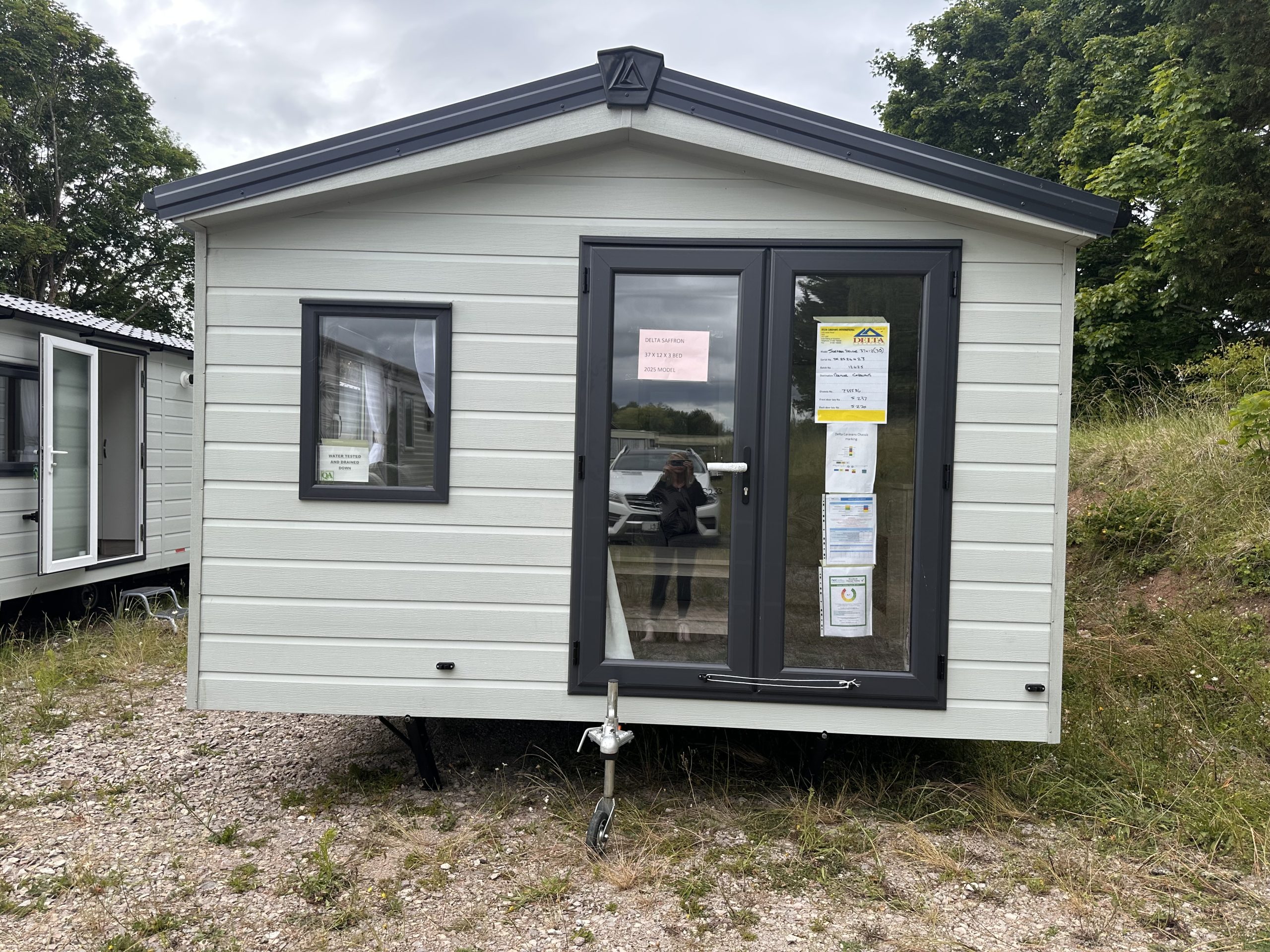 Last 2025 Model - Brand New - Fully Central Heated & Double Glazed Delta Saffron Deluxe - 32" x 12" x 2 Bedrooms & 1 Bathroom - 2025 Model For Sale Off Site