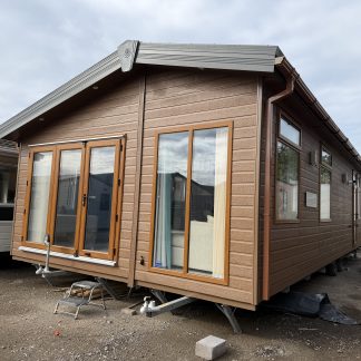 Residential Specification - Fully Central Heated & Double Glazed Pemberton Arrondale Lodge 42" x 16" x 2 Bedrooms & 2 Bathrooms - 2017 Model For Sale Off Site