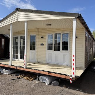 Fully Central Heated & Double Glazed Brentmere The Lodge 36" x 20" x 2 Bedrooms & 2 Bathrooms - 2007 Model For Sale Off Site