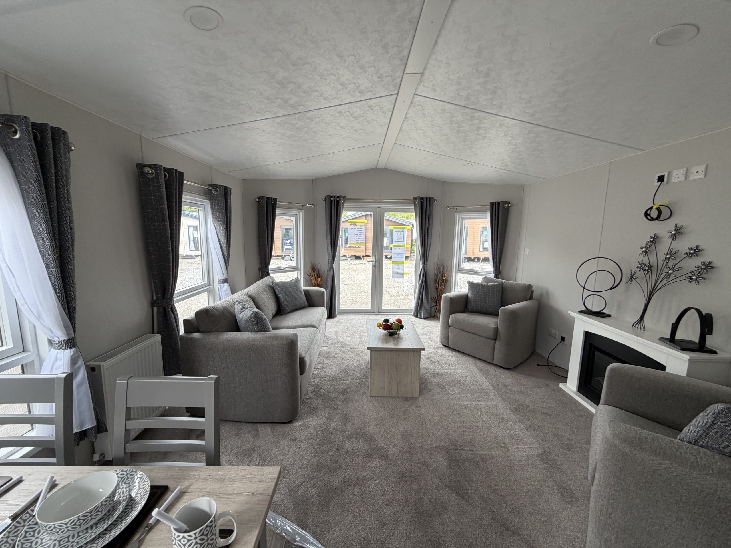 Brand New - Fully Central Heated & Double Glazed Delta Langford With Bath - 40" x 13" x 2 Bedrooms & 2 Bathrooms - 2026 Model For Sale Off Site - Image 8