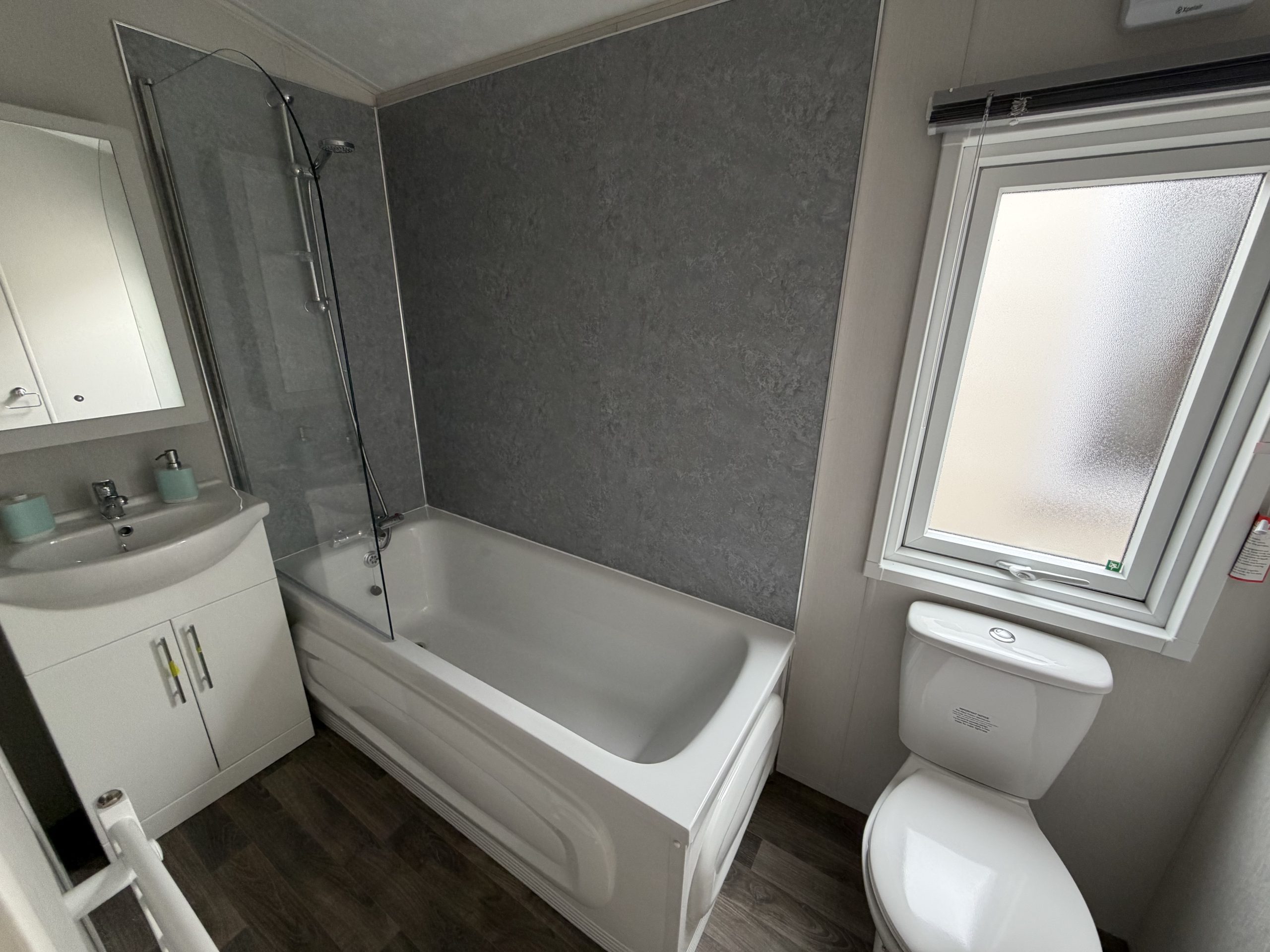 Brand New - Fully Central Heated & Double Glazed Delta Langford With Bath - 40" x 13" x 2 Bedrooms & 2 Bathrooms - 2026 Model For Sale Off Site - Image 28