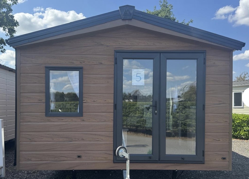 Due In July - Brand New - Tawny Brown - Fully Central Heated & Double Glazed Delta Saffron Deluxe - 37" x 12" x 3 Bedrooms & 1 Bathroom - 2026 Model For Sale Off Site