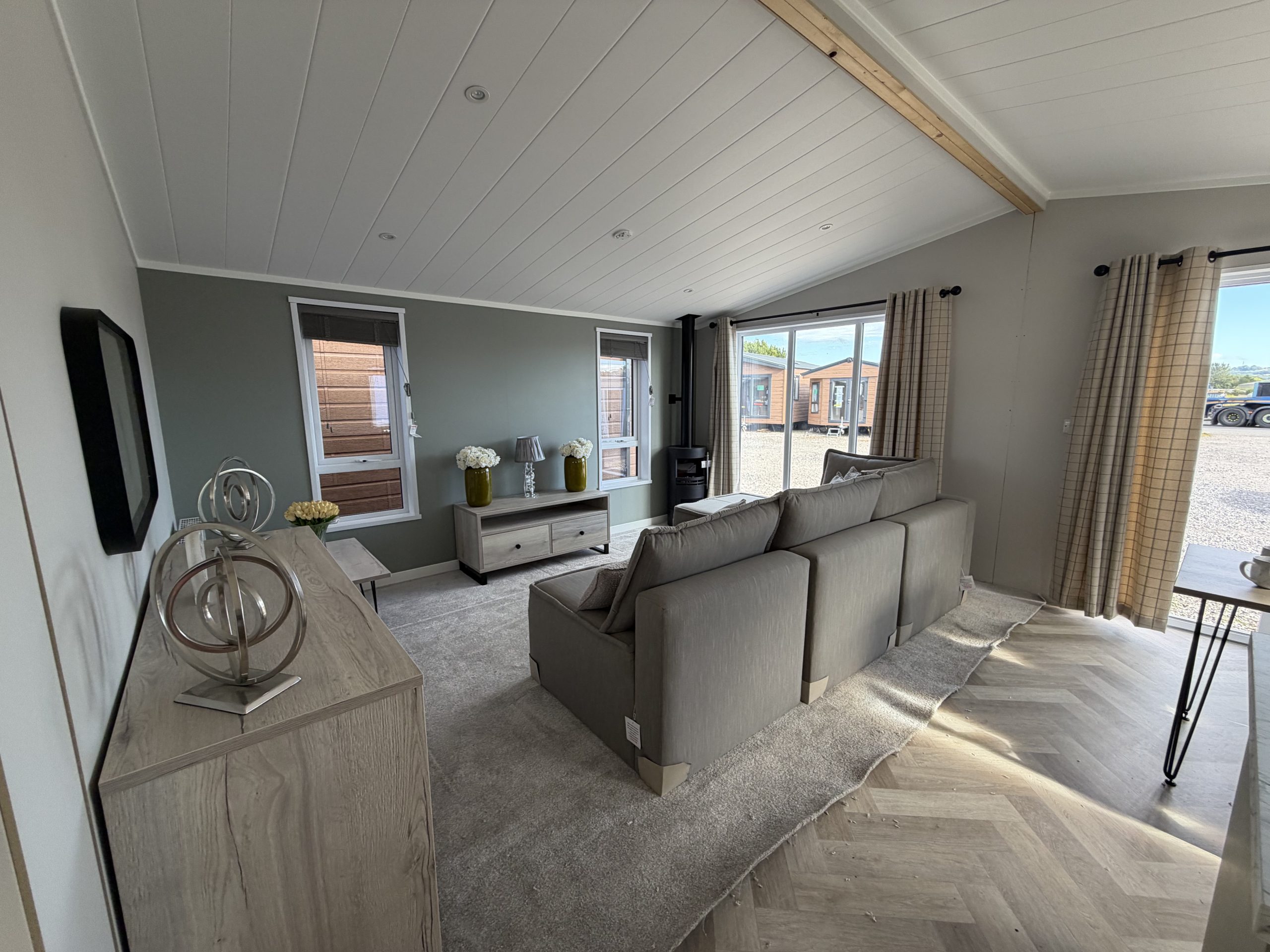 SOLD - Brand New - Residential Specification - Fully Central Heated & Double Glazed Victory Highcroft Lodge - 40" x 20" x 2 Bedrooms & 2 Bathrooms & Utilty Room - 2026 Model For Sale Off Site - Image 9