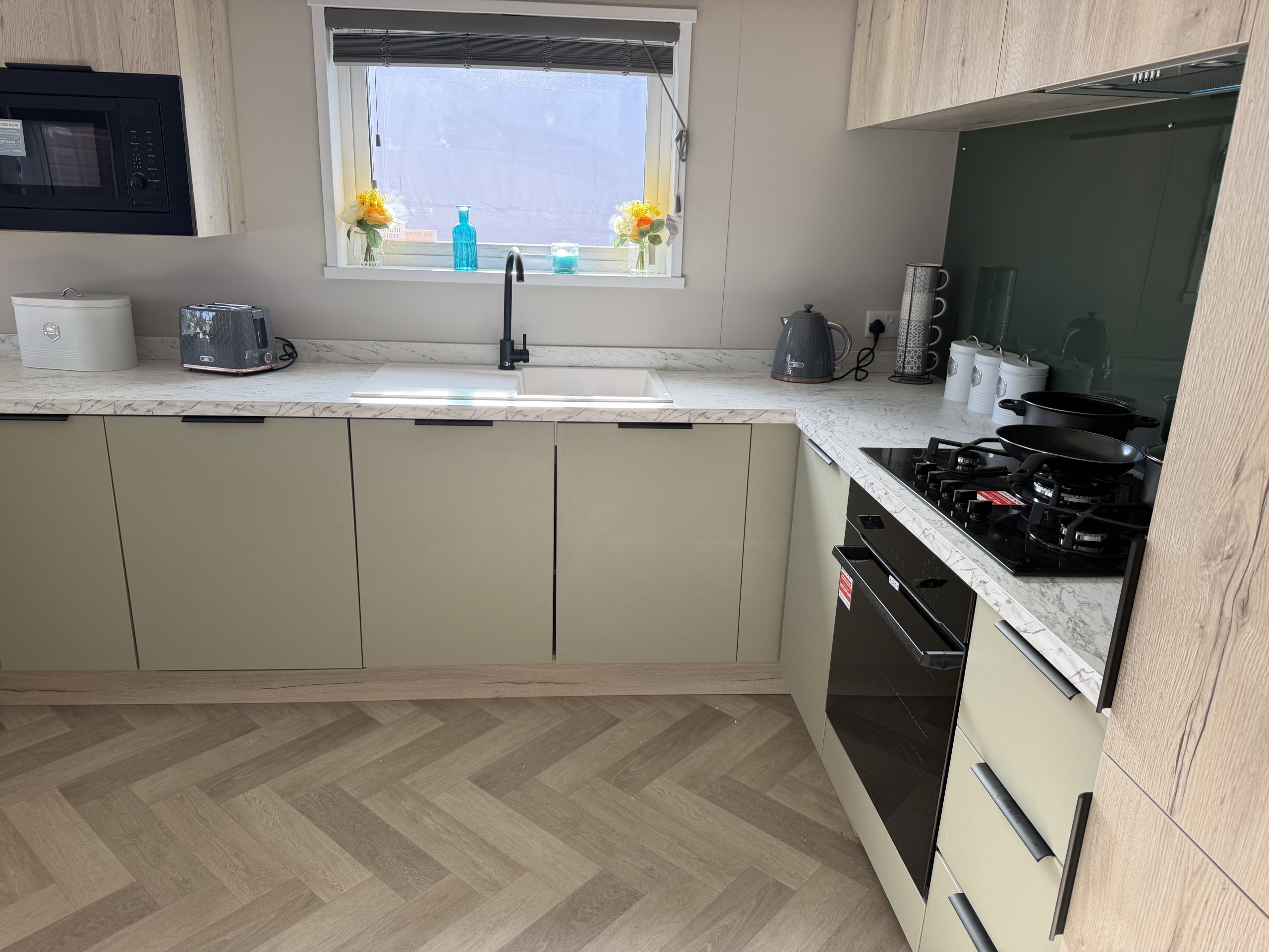 SOLD - Brand New - Residential Specification - Fully Central Heated & Double Glazed Victory Highcroft Lodge - 40" x 20" x 2 Bedrooms & 2 Bathrooms & Utilty Room - 2026 Model For Sale Off Site - Image 33