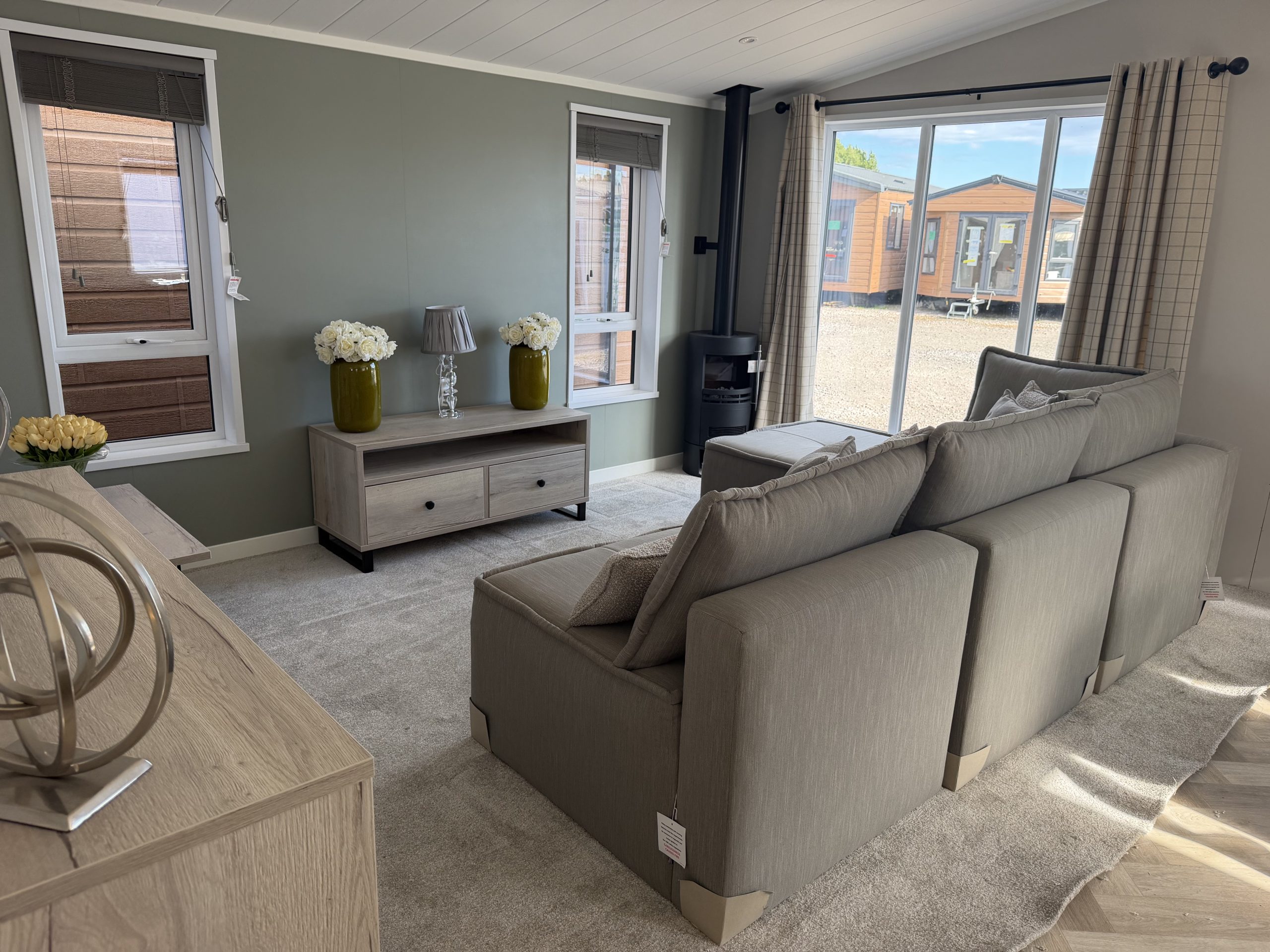 SOLD - Brand New - Residential Specification - Fully Central Heated & Double Glazed Victory Highcroft Lodge - 40" x 20" x 2 Bedrooms & 2 Bathrooms & Utilty Room - 2026 Model For Sale Off Site - Image 34