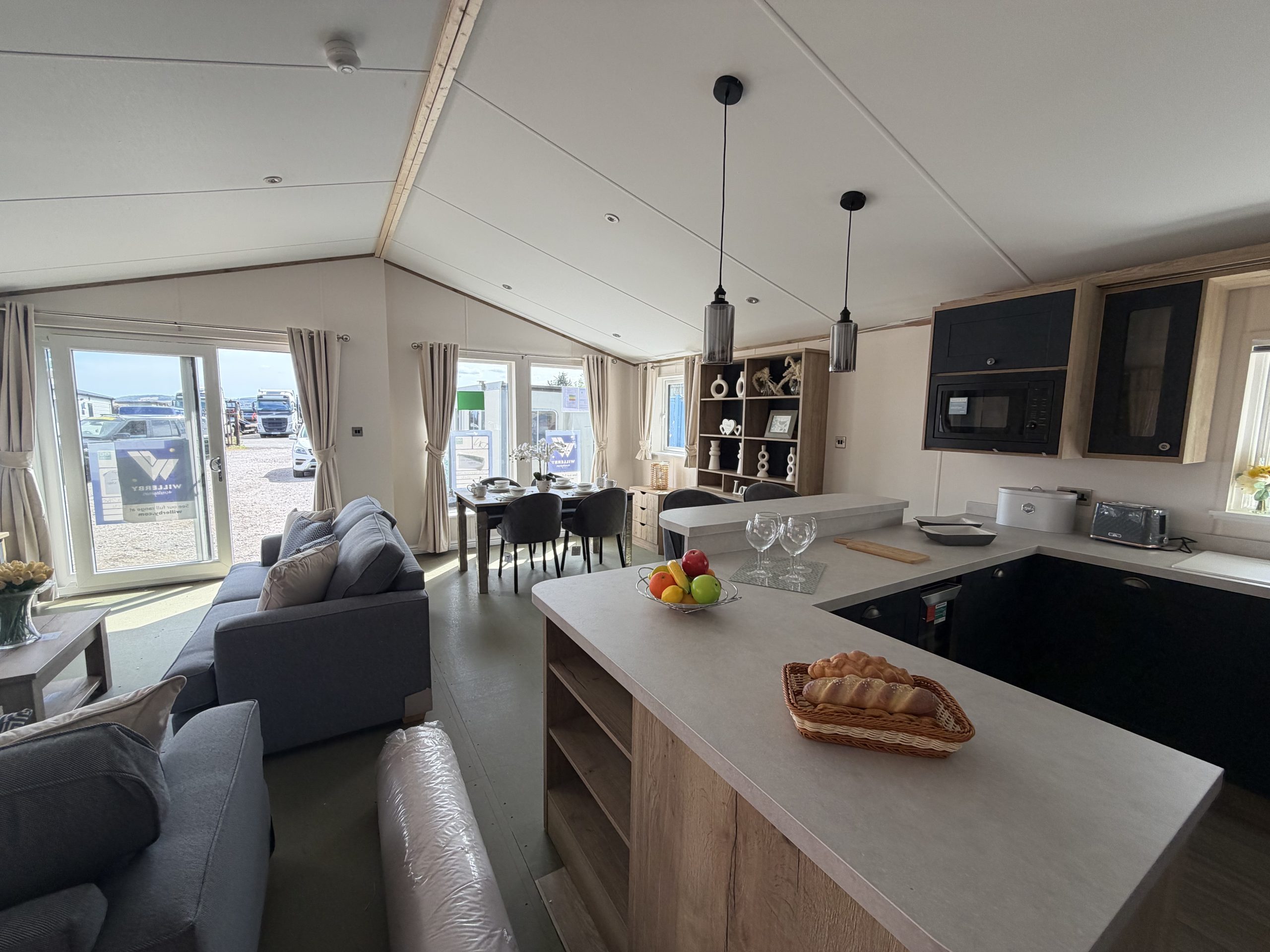 Brand New - Residential Specification - Fully Central Heated & Double Glazed Willerby New Holland Lodge - 40" x 20" x 2 Bedrooms & 2 Bathrooms - 2027 Model For Sale Off Site - Image 15