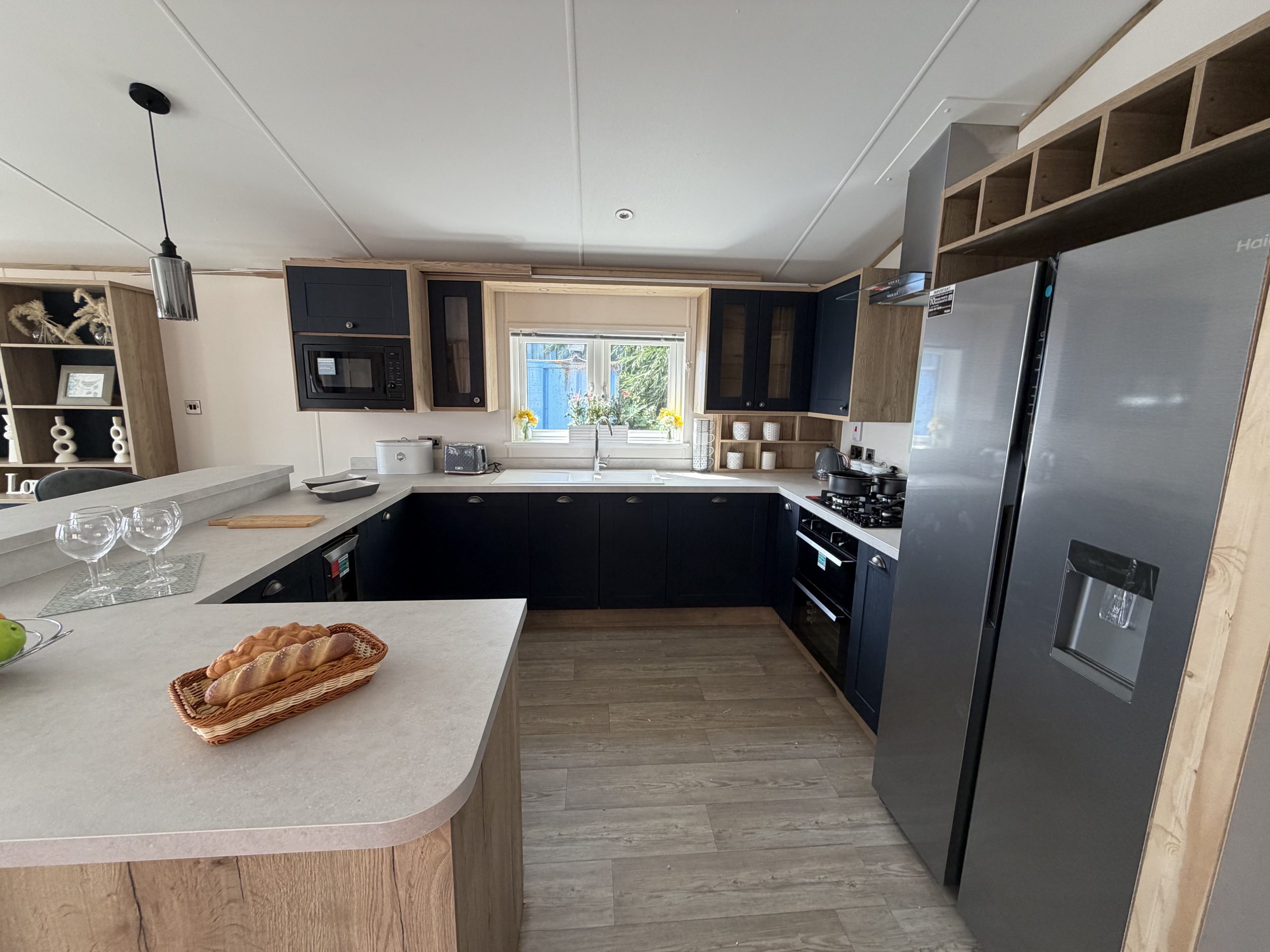 Brand New - Residential Specification - Fully Central Heated & Double Glazed Willerby New Holland Lodge - 40" x 20" x 2 Bedrooms & 2 Bathrooms - 2027 Model For Sale Off Site - Image 20