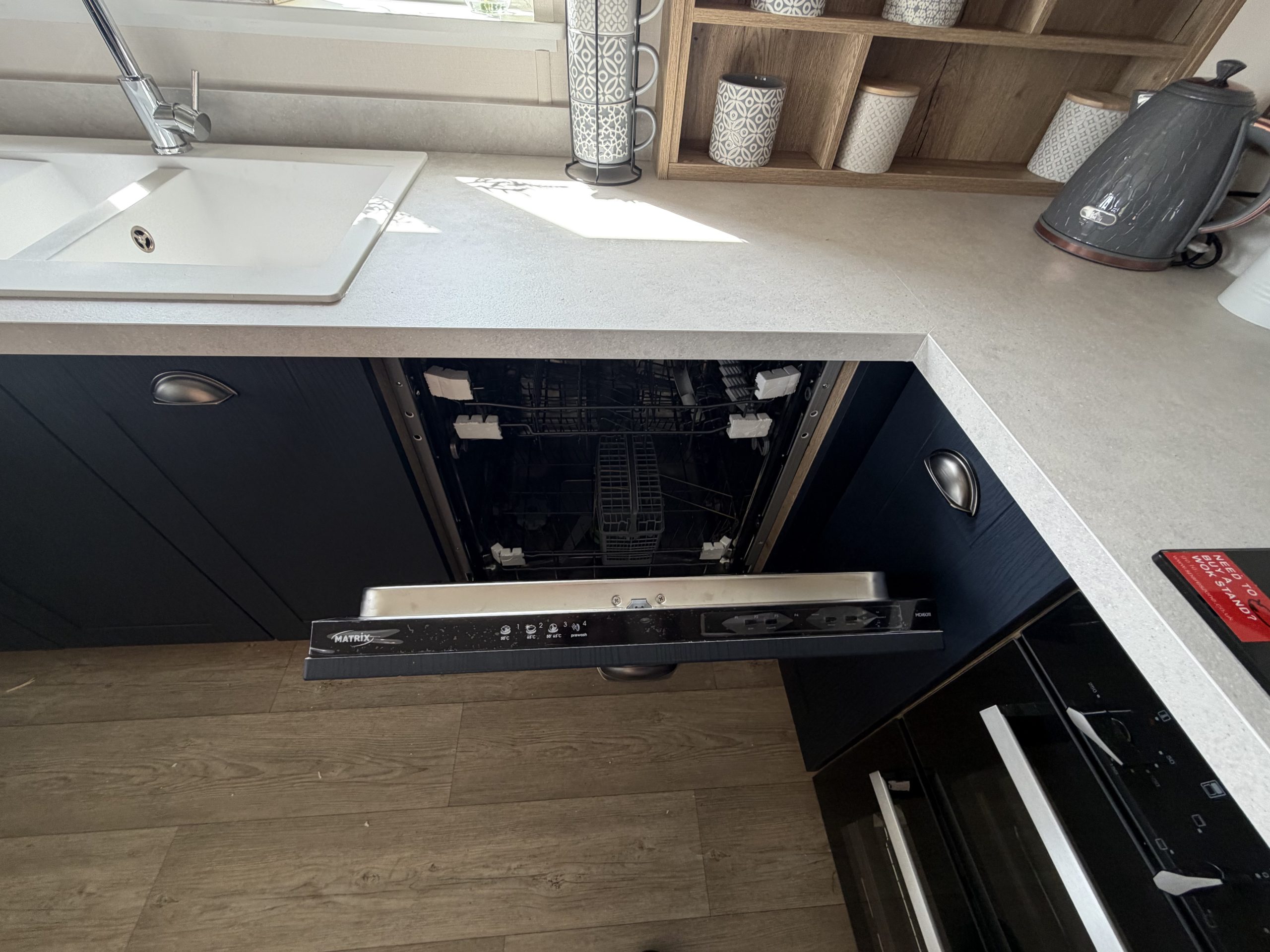 Brand New - Residential Specification - Fully Central Heated & Double Glazed Willerby New Holland Lodge - 40" x 20" x 2 Bedrooms & 2 Bathrooms - 2027 Model For Sale Off Site - Image 18