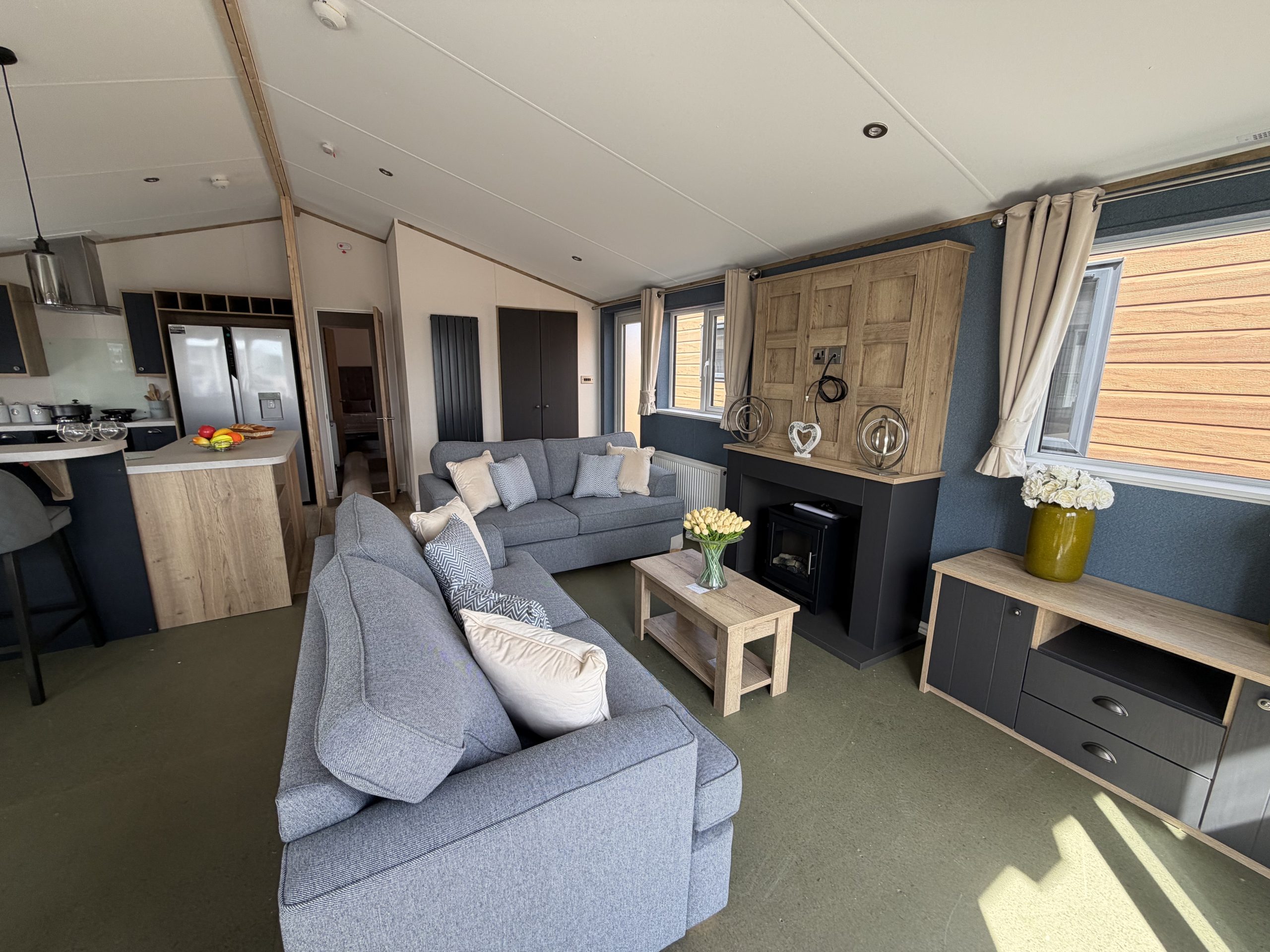 Brand New - Residential Specification - Fully Central Heated & Double Glazed Willerby New Holland Lodge - 40" x 20" x 2 Bedrooms & 2 Bathrooms - 2027 Model For Sale Off Site - Image 28
