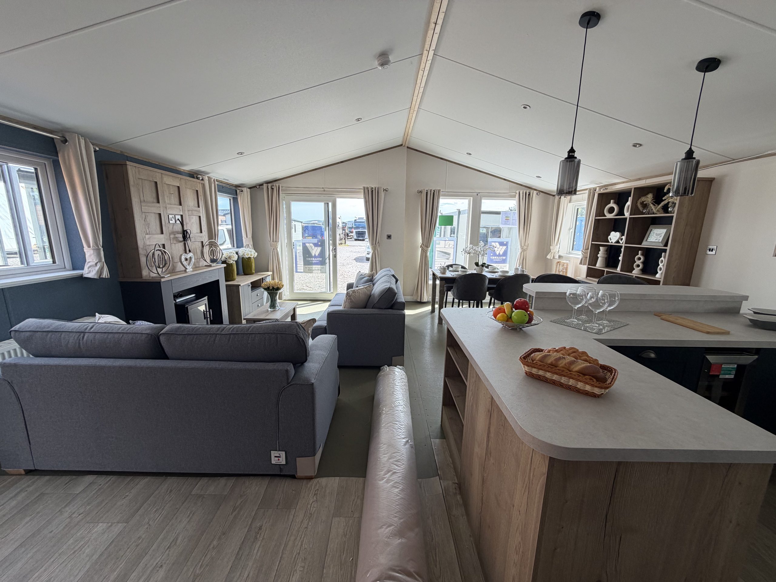 Brand New - Residential Specification - Fully Central Heated & Double Glazed Willerby New Holland Lodge - 40" x 20" x 2 Bedrooms & 2 Bathrooms - 2027 Model For Sale Off Site - Image 3