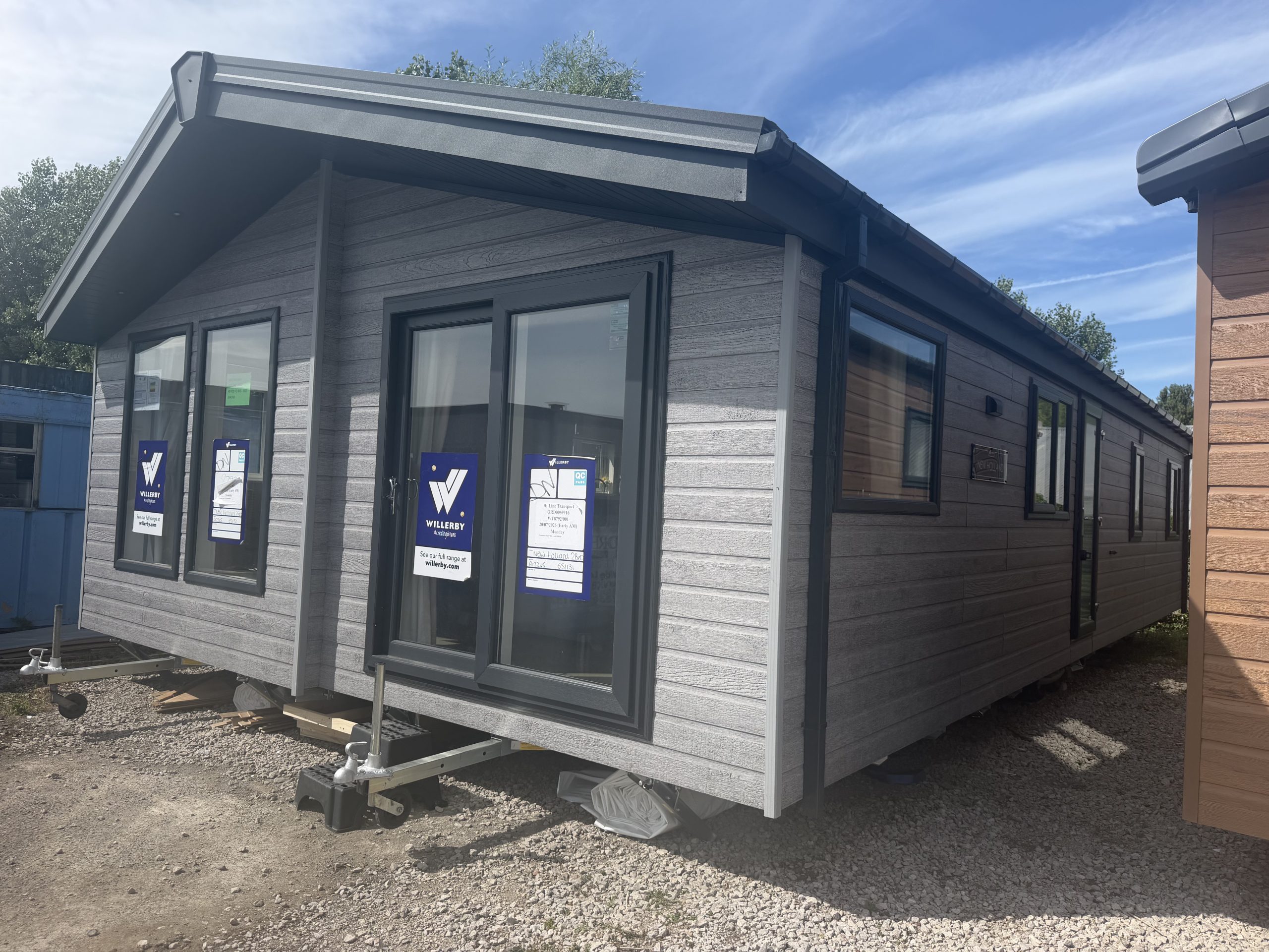 Brand New - Residential Specification - Fully Central Heated & Double Glazed Willerby New Holland Lodge - 40" x 20" x 2 Bedrooms & 2 Bathrooms - 2027 Model For Sale Off Site - Image 42