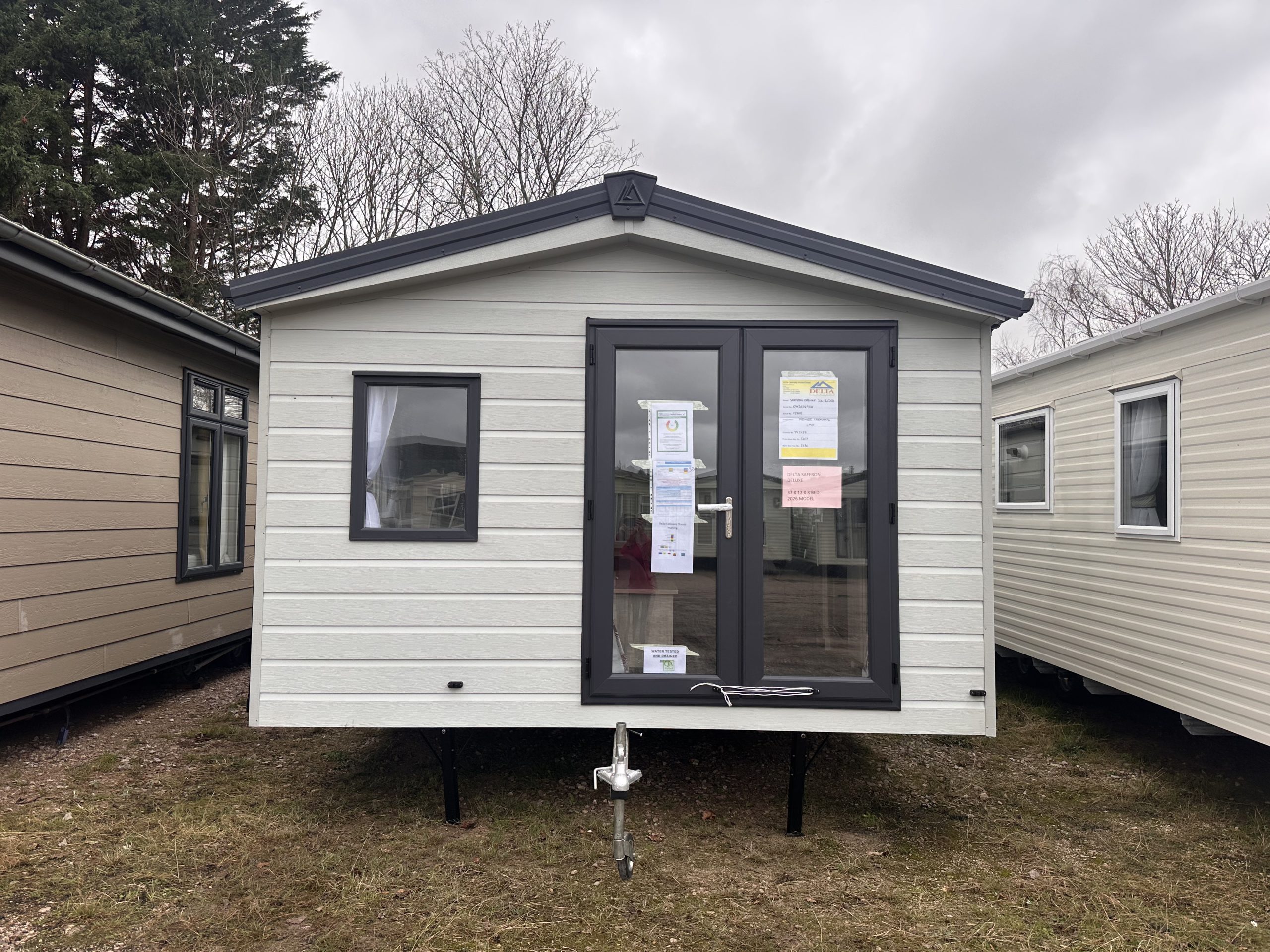 Brand New - Fully Central Heated & Double Glazed Delta Saffron Deluxe - 32" x 12" x 2 Bedrooms & 1 Bathroom - 2026 Model For Sale Off Site