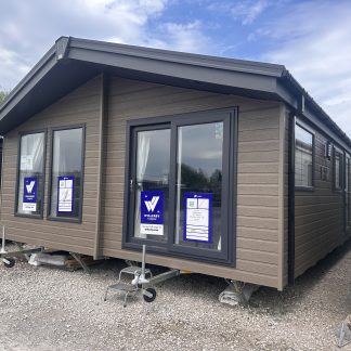 Last 2025 Model Available - Brand New - Residential Specification - Fully Central Heated & Double Glazed Willerby New Holland Lodge - 40" x 20" x 2 Bedrooms & 2 Bathrooms - 2025 Model For Sale Off Site